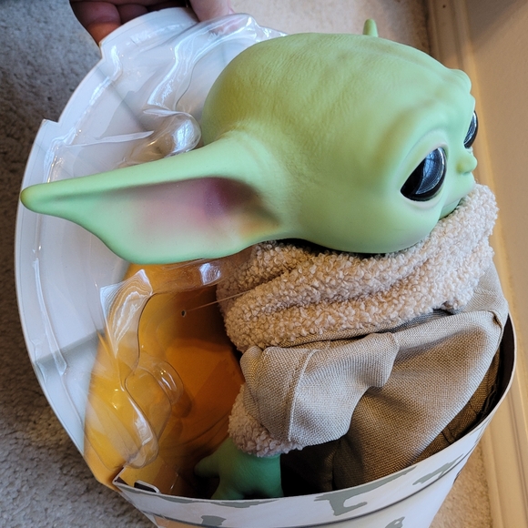 NEW MATTEL Disney Star Wars Baby Yoda Grogu 11 inch Tall Plush - Picture 2 of 4